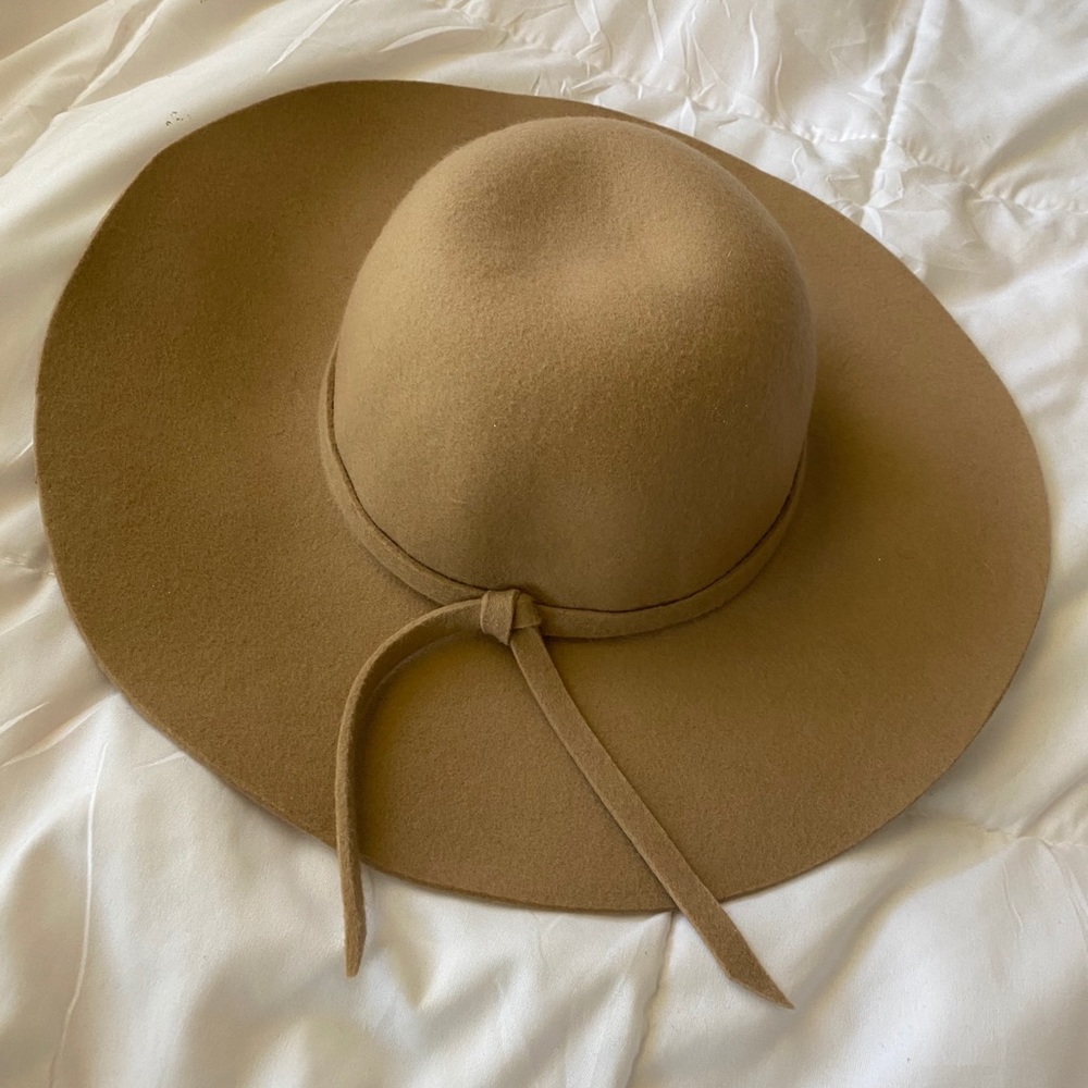 Floppy Wool Hat